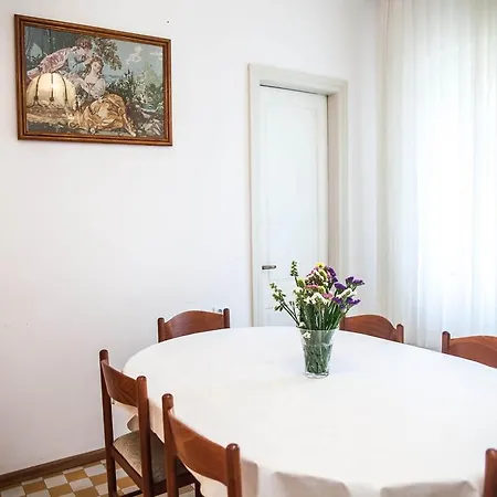 Old Town Apartment
